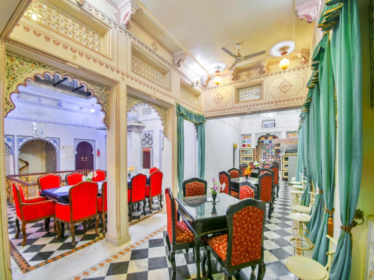 Shree Jagdish Mahal Heritage Hotel Udajpur Exteriér fotografie